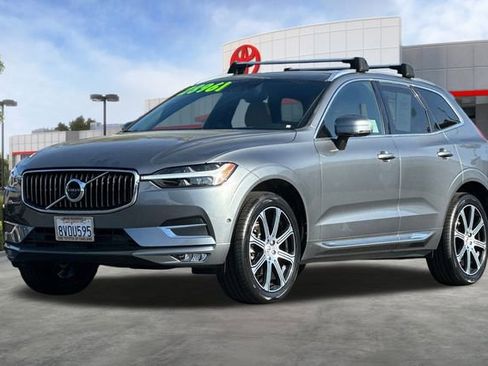 Used 2021 Volvo XC60 T5 Inscription w/ Advanced Package image 9