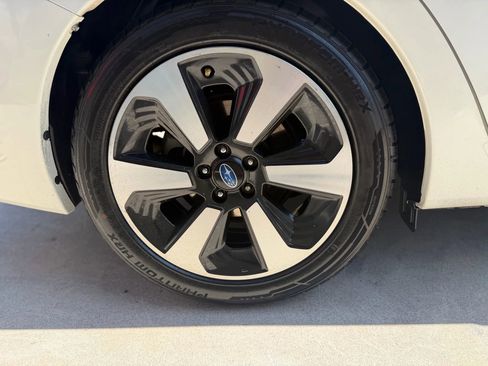 Used 2015 Subaru Impreza 2.0i Premium image 8