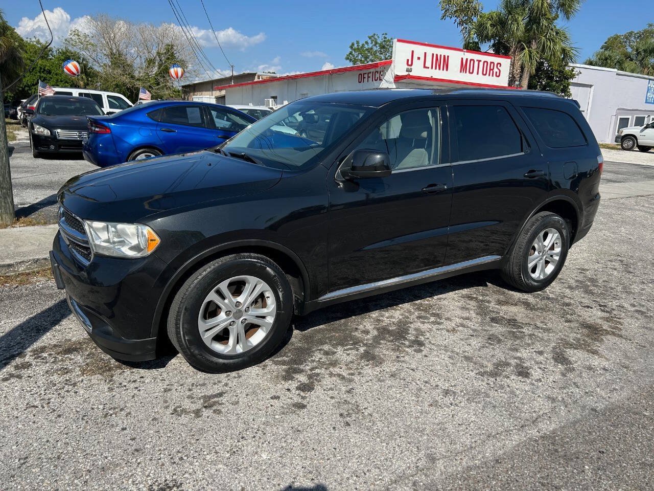 Used 2011 Dodge Durango Express RWD image 2
