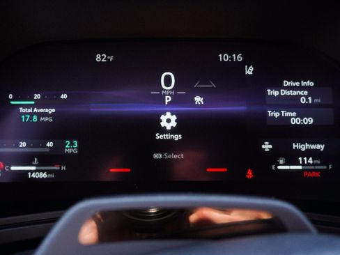 Certified 2025 Toyota Grand Highlander AWD image 43