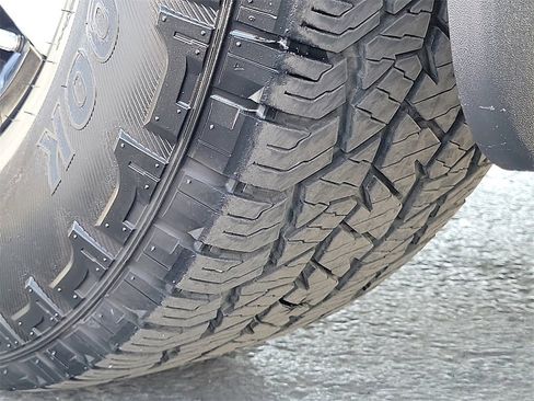 Used 2023 Nissan Frontier Pro-X w/ Tow Package image 25