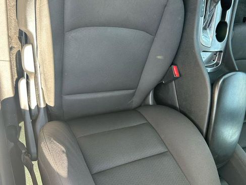 Used 2022 Chevrolet Malibu LS FWD image 18