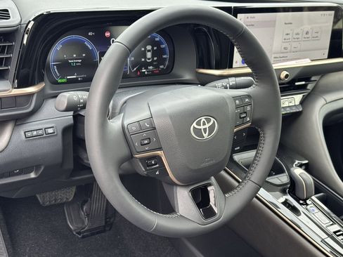 New 2026 Toyota Crown Nightshade image 16