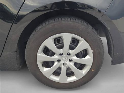 Certified 2024 Toyota Corolla LE FWD image 7