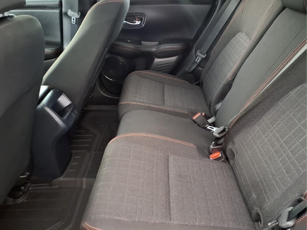 Used 2023 Honda HR-V Sport image 11