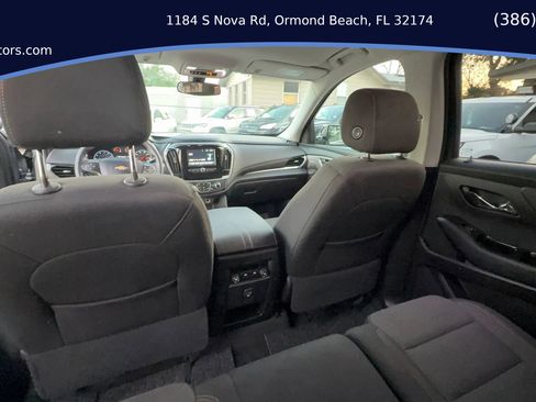 Used 2019 Chevrolet Traverse LS image 21