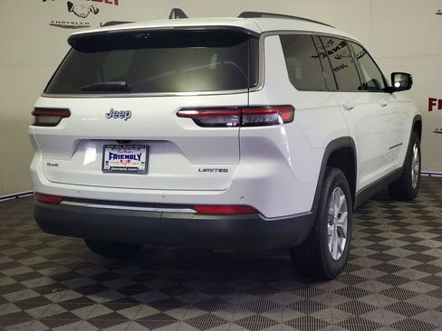 Used 2024 Jeep Grand Cherokee L Limited w/ Luxury Tech Group II AWD/4WD image 3
