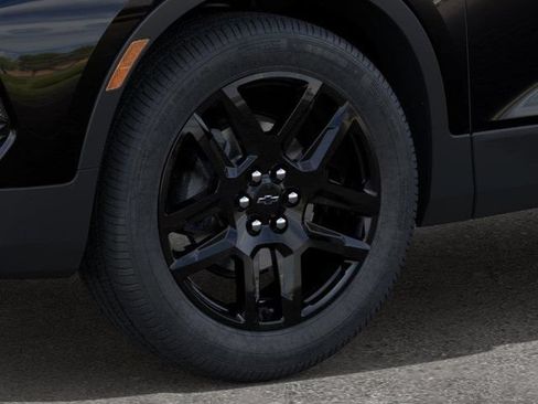 New 2026 Chevrolet Blazer LT w/ Convenience Package FWD image 9