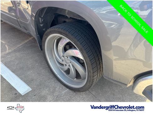 Used 2020 Chevrolet Silverado 1500 LT w/ Texas Edition RWD image 2