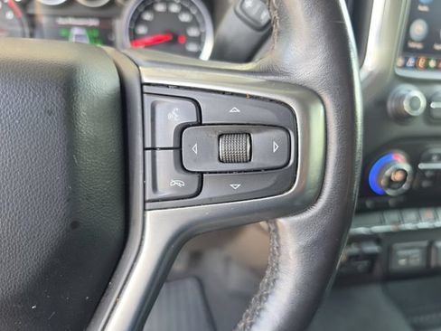 Used 2021 Chevrolet Silverado 1500 LT w/ Convenience Package II AWD/4WD image 21
