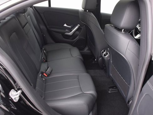 New 2025 Mercedes-Benz CLA 250 4MATIC image 13