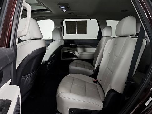 Used 2021 Kia Telluride EX w/ EX Premium Package image 11