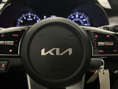 Used 2022 Kia Forte Sedan FWD image 15