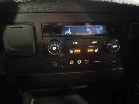 Used 2016 GMC Yukon XL Denali w/ Open Road Package image 40