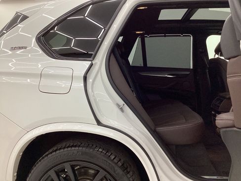 Used 2018 BMW X5 xDrive40e image 21