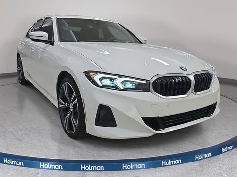 Used 2023 BMW 330i Sedan w/ Convenience Package image 4