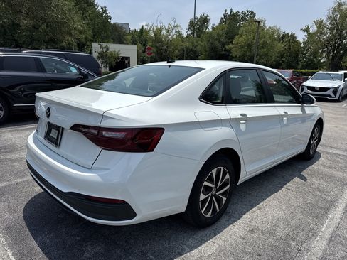 Used 2024 Volkswagen Jetta S FWD image 3