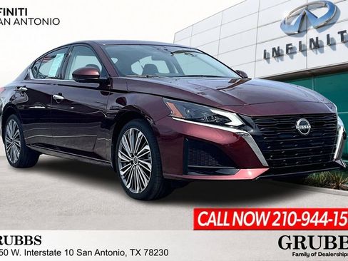 Used 2025 Nissan Altima 2.5 SL AWD/4WD image 1