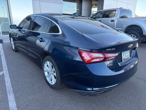 Used 2021 Chevrolet Malibu LT FWD image 4