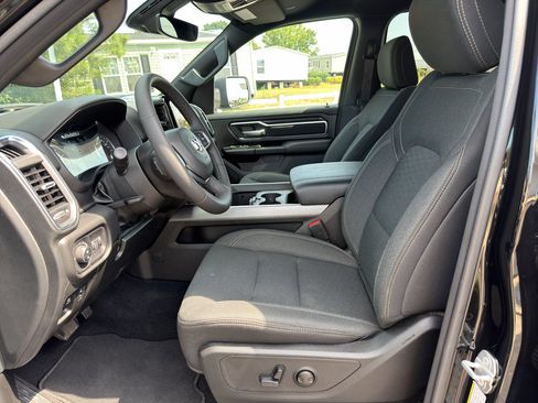 Used 2026 RAM 1500 Big Horn AWD/4WD image 22