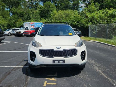 Used 2017 Kia Sportage LX w/ LX Popular Package AWD/4WD image 3