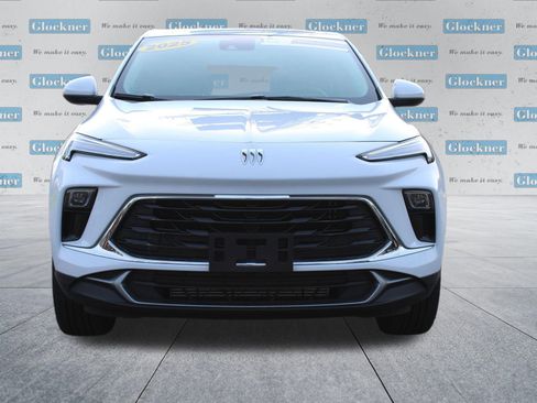 Used 2025 Buick Encore GX Preferred image 2