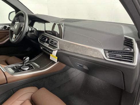 Used 2023 BMW X5 xDrive40i w/ Premium Package image 15