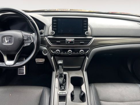 Used 2020 Honda Accord Sport image 11