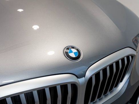 New 2026 BMW X5 xDrive40i w/ Premium Package image 7