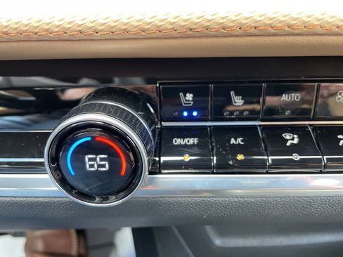 New 2026 Chevrolet Equinox ACTIV w/ Convenience Package III image 10