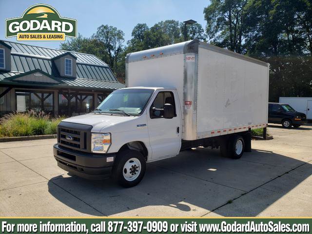 Used 2021 Ford E-350 and Econoline 350 Super Duty w/ Power Windows & Locks Group RWD image 1