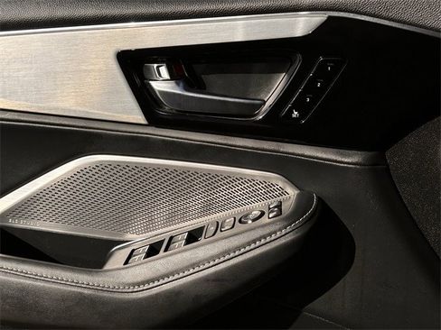 Certified 2024 Acura MDX FWD w/ Technology Package image 26