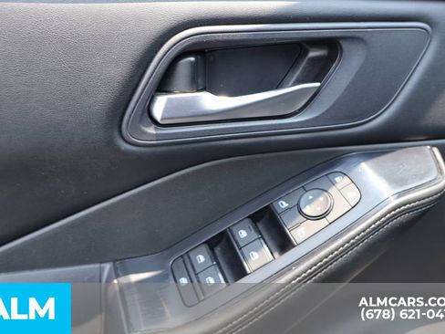 Used 2024 Nissan Rogue SV FWD image 15