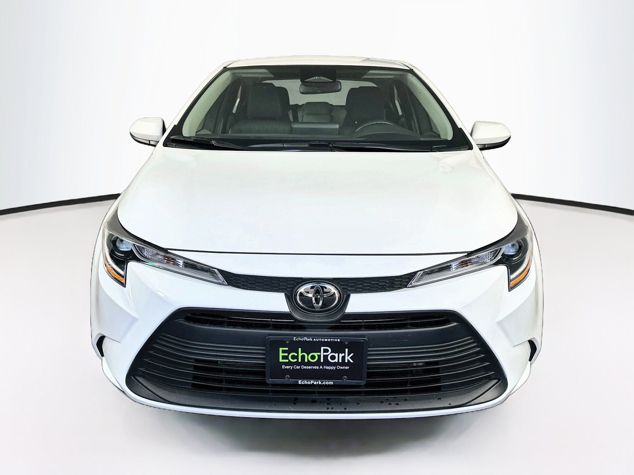 Used 2026 Toyota Corolla LE FWD image 2