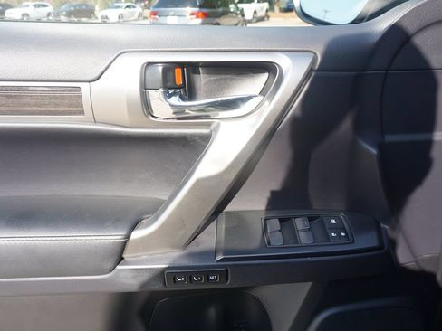 Used 2022 Lexus GX 460 Premium w/ Accessory Package AWD/4WD image 4