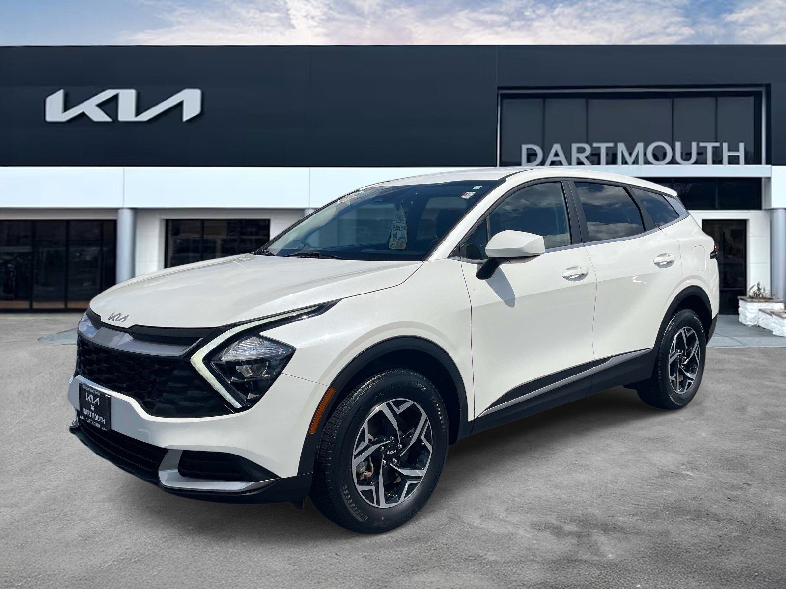 Used 2023 Kia Sportage LX AWD/4WD image 1
