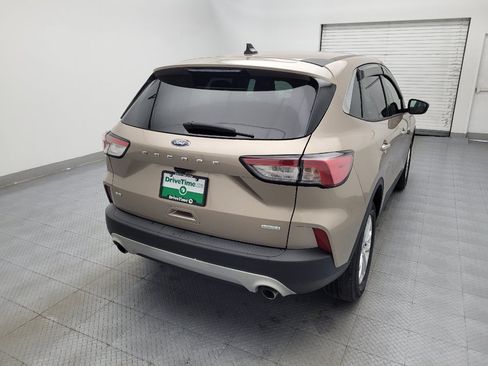 Used 2020 Ford Escape SE FWD image 7