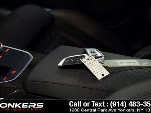 Used 2020 BMW 330i xDrive Sedan w/ Driving Assistance Package image 41