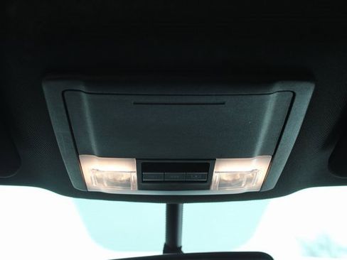 Used 2018 Ford Explorer Sport image 24