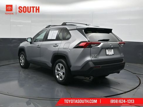 Used 2019 Toyota RAV4 LE w/ All Weather Liner Package AWD/4WD image 8