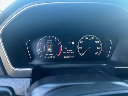 Used 2024 Honda Pilot Touring image 23
