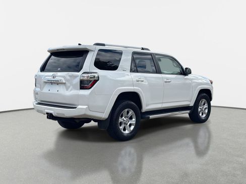 Used 2023 Toyota 4Runner SR5 Premium w/ Moonroof Package image 5