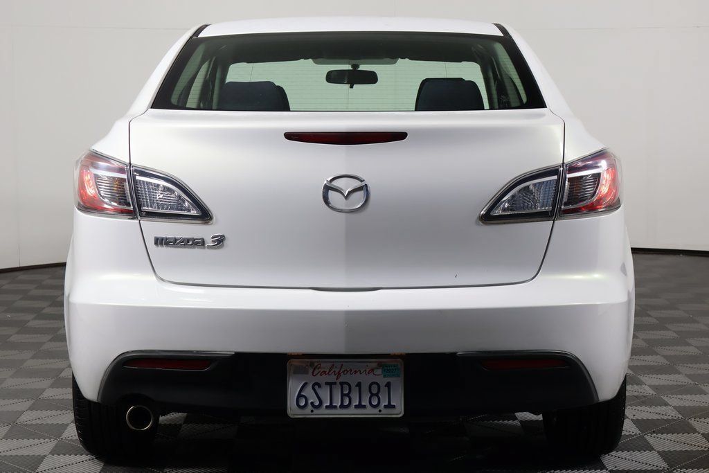 Used 2011 MAZDA MAZDA3 i Touring FWD image 5
