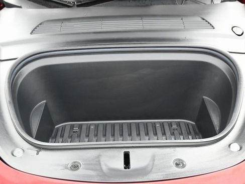 Used 2021 Tesla Model Y Performance image 46