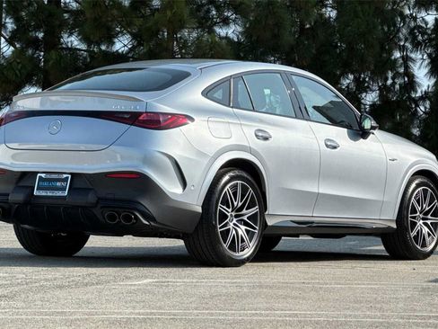 New 2025 Mercedes-Benz GLC 43 AMG 4MATIC Coupe image 4