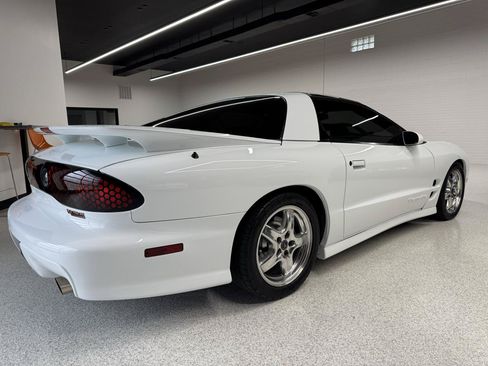 Used 1998 Pontiac Firebird Formula RWD image 14