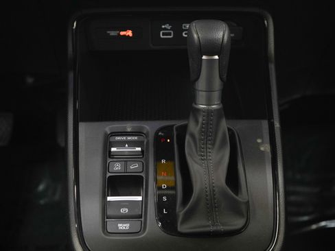 Used 2024 Honda CR-V EX image 17