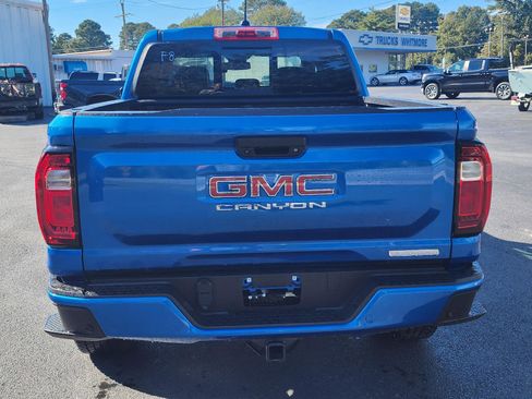 Used 2024 GMC Canyon Elevation w/ Convenience Package image 4