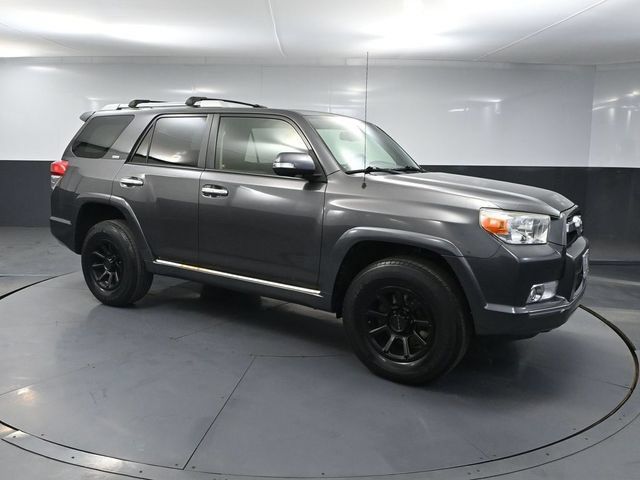 Used 2013 Toyota 4Runner SR5 w/ Convenience Pkg AWD/4WD image 1