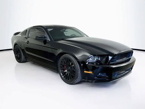 Used 2014 Ford Mustang Coupe w/ Equipment Group 102A RWD image 21